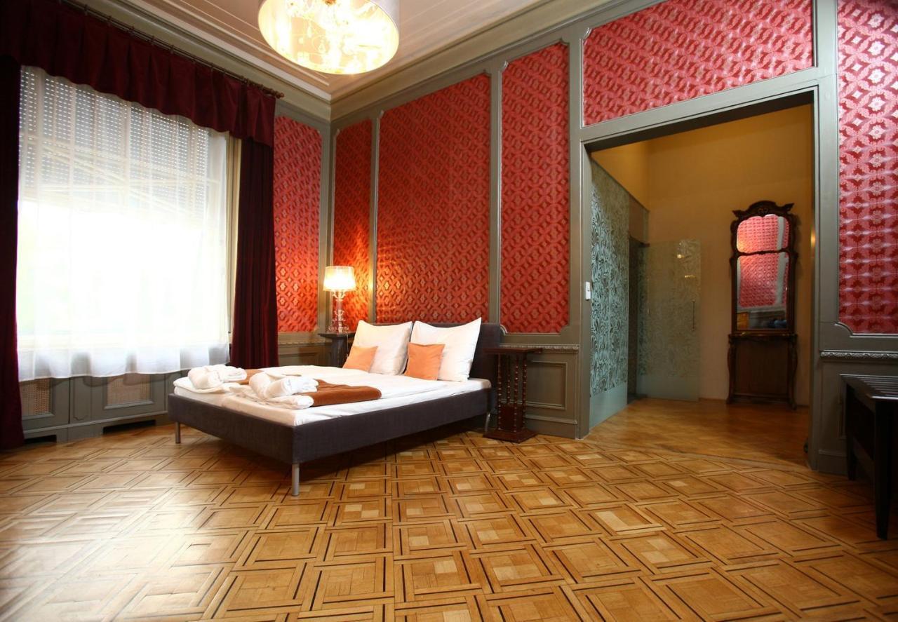 Chateau Kotera Ratboř Cameră foto